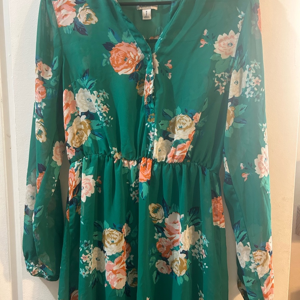 Old Navy Green Midi Dress with Ruffled Bishop Sleeves